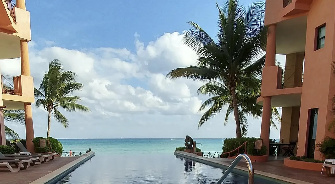 Luna Encantada C1 Playa del Carmen 3*,
